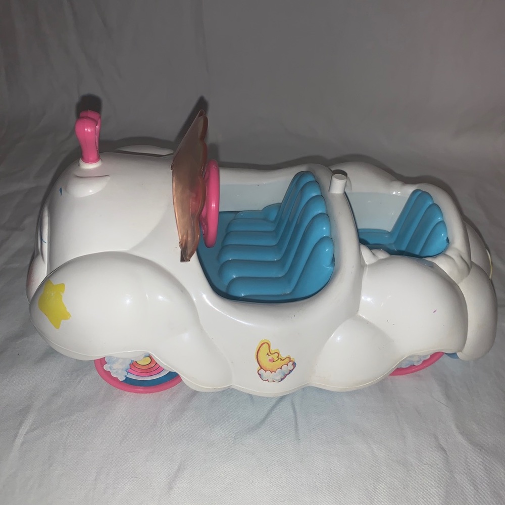 Vintage 1983 American greetings carebears  car